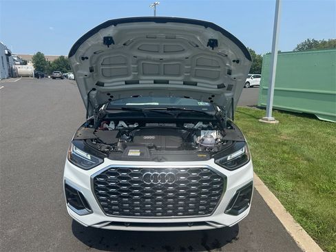 Used 2025 Audi Q5 2.0T Premium Plus w/ Premium Plus Package image 16