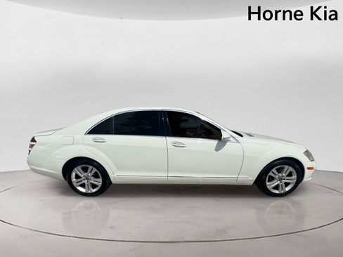 Used 2007 Mercedes-Benz S 550 image 3