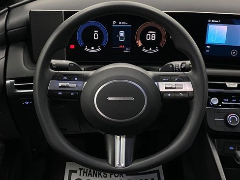 Certified 2025 Hyundai Santa Cruz SE AWD/4WD image 15