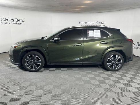 Used 2024 Lexus UX 250h AWD w/ Premium Package image 4