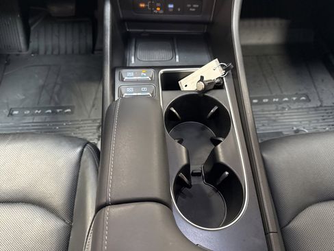 Certified 2024 Hyundai Sonata Limited image 21