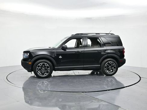 Used 2025 Ford Bronco Sport Outer Banks w/ Outer Banks Tech Package+ AWD/4WD image 6