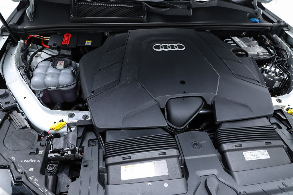 Used 2023 Audi Q7 3.0T Premium Plus AWD/4WD image 56