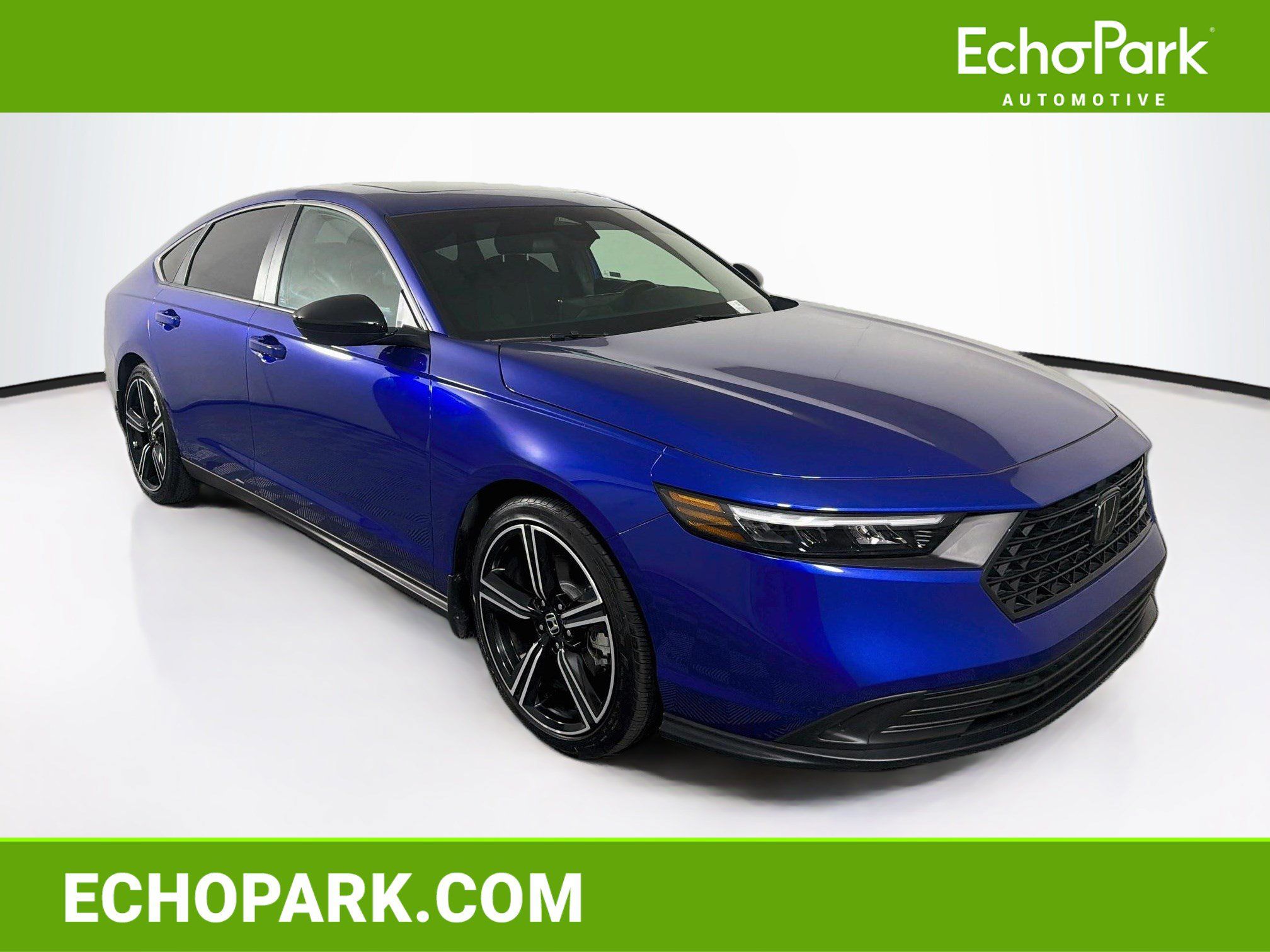 Used 2025 Honda Accord Sport image 1