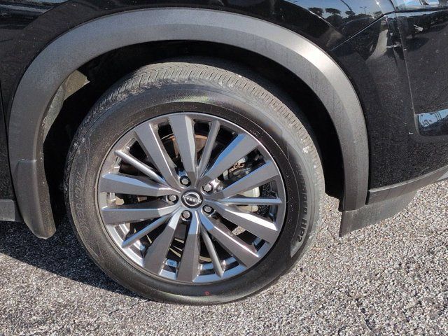 Used 2025 Nissan Pathfinder SL w/ SL Premium Package AWD/4WD image 10