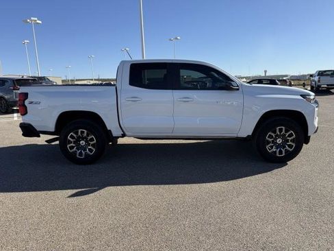 Used 2024 Chevrolet Colorado Z71 image 10