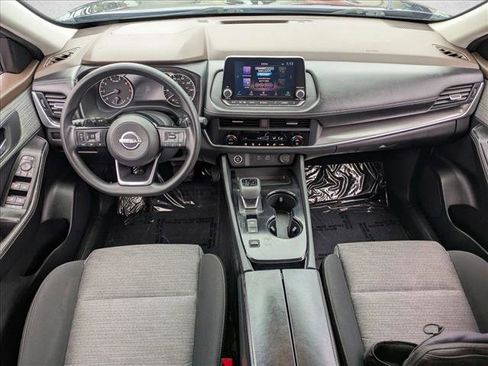 Used 2023 Nissan Rogue SV FWD image 19