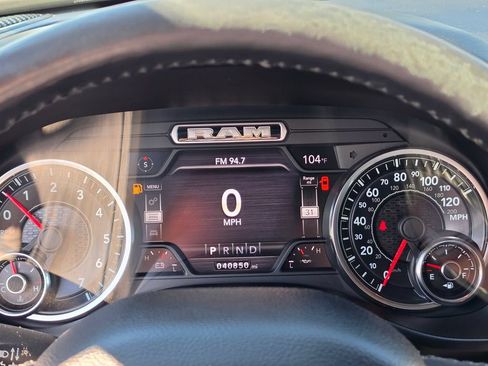 Used 2020 RAM 1500 Big Horn AWD/4WD image 19