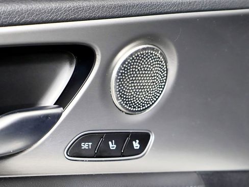 Used 2018 Kia Stinger GT2 image 17