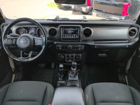 Used 2020 Jeep Gladiator Sport w/ Quick Order Package 24S AWD/4WD image 14