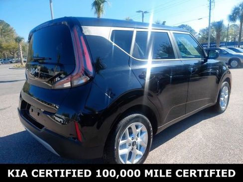 Certified 2025 Kia Soul LX w/ LX Technology Package image 5