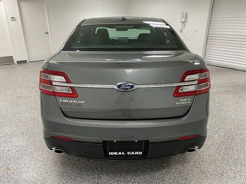 Used 2014 Ford Taurus SEL w/ Equipment Group 201A image 6