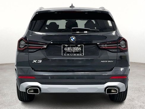 Used 2024 BMW X3 xDrive30i w/ Premium Package image 4