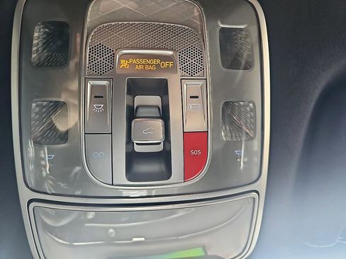 Used 2025 Genesis GV70 3.5T Sport w/ Sport Prestige Package image 31