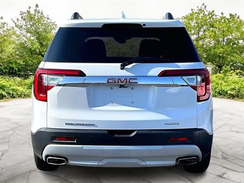 Used 2021 GMC Acadia SLT image 4