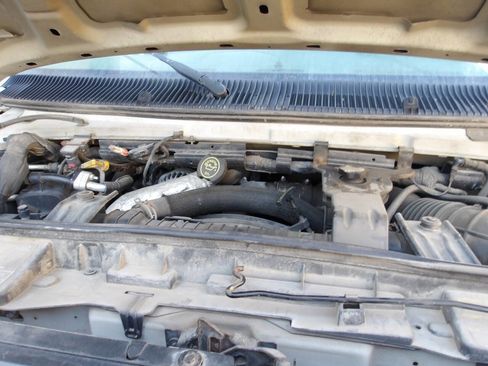 Used 2008 Ford E-350 and Econoline 350 Super Duty image 34