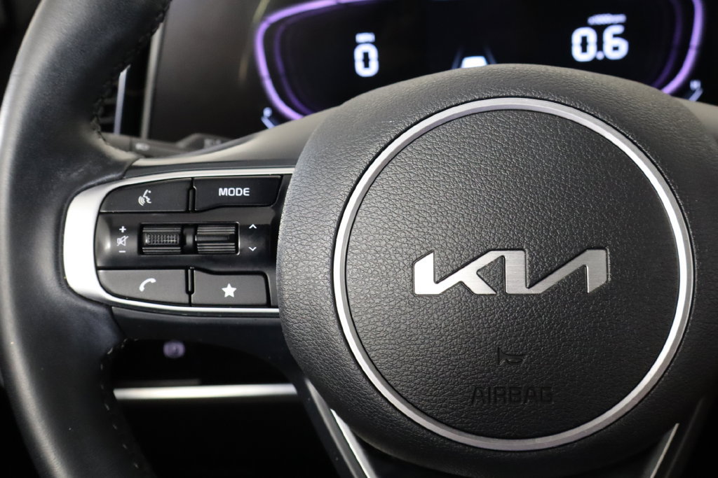 Used 2023 Kia Sportage X-Line w/ X-Line Premium Package AWD/4WD image 8
