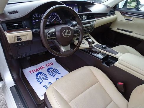 Used 2018 Lexus ES 350 w/ Premier Package FWD image 23