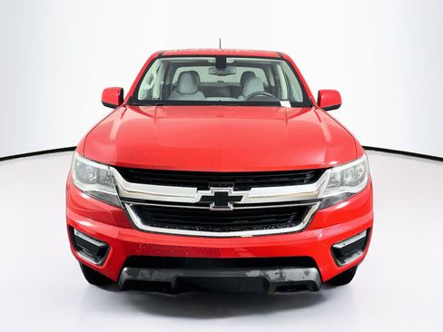Used 2020 Chevrolet Colorado W/T w/ WT Convenience Package AWD/4WD image 2