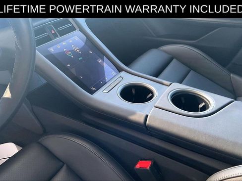 Used 2025 Porsche Taycan RWD image 16