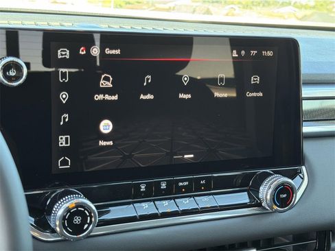 New 2026 GMC Canyon Elevation image 16