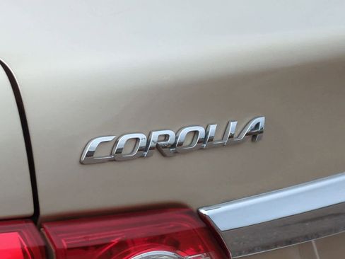 Used 2013 Toyota Corolla LE image 13