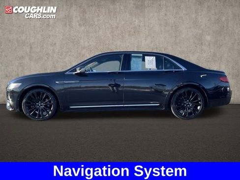 Used 2020 Lincoln Continental Reserve image 2