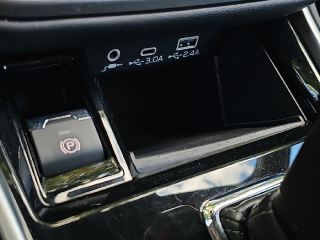 Certified 2024 Subaru Outback Touring AWD/4WD image 35