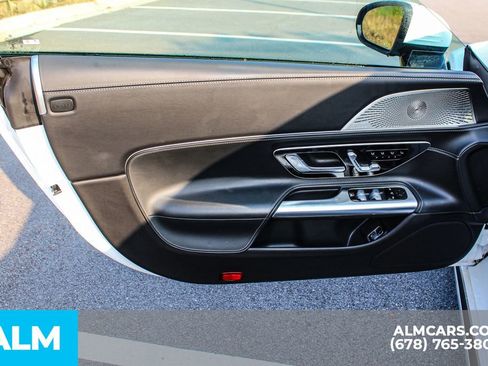 Used 2022 Mercedes-Benz SL 55 AMG 4MATIC image 35