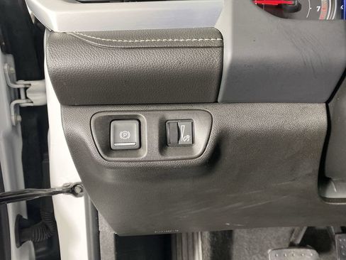 Used 2020 GMC Acadia SLE image 20