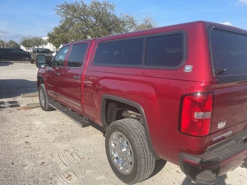 Used 2018 GMC Sierra 2500 Denali w/ Duramax Plus Package image 5