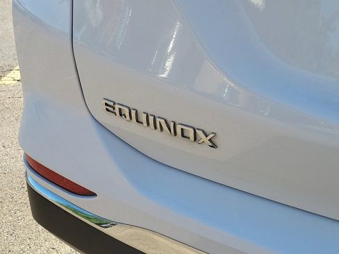 Used 2021 Chevrolet Equinox LT FWD image 8