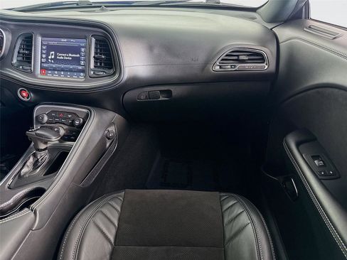 Used 2022 Dodge Challenger SRT Hellcat Redeye image 22