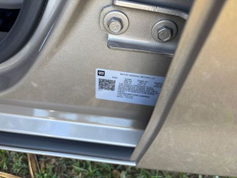 Used 2024 Chevrolet Malibu LT image 29