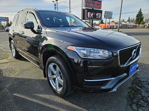 Used 2016 Volvo XC90 T5 Momentum image 6