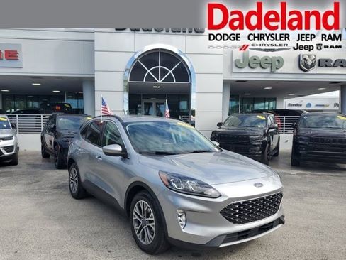 Used 2022 Ford Escape SEL image 1