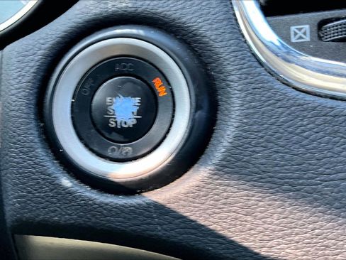 Used 2018 Dodge Durango SXT w/ 3rd Row Seating Group image 21