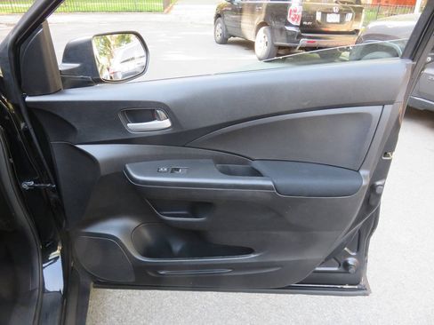 Used 2015 Honda CR-V LX image 27