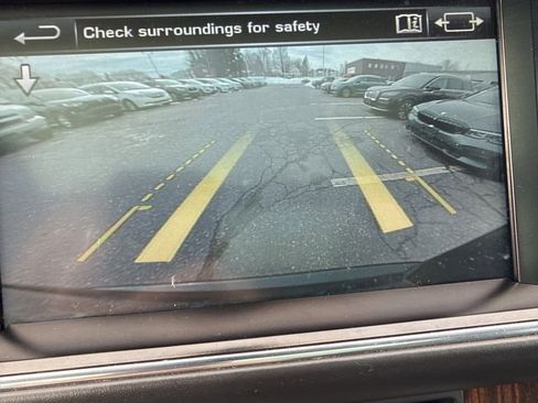 Used 2016 Land Rover Range Rover Supercharged image 13