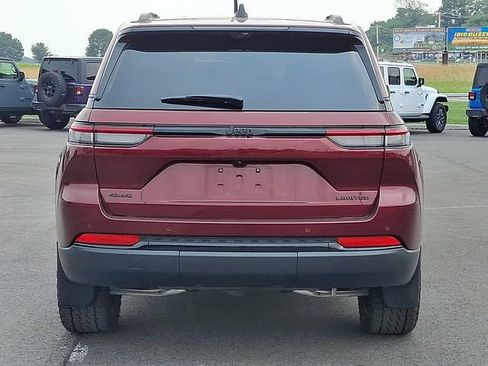 Used 2025 Jeep Grand Cherokee Limited w/ Luxury Tech Group II AWD/4WD image 6