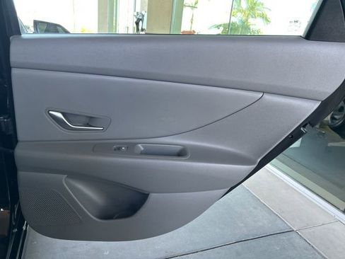 Certified 2026 Hyundai Elantra SE FWD image 25
