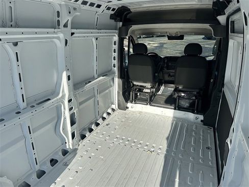 Used 2025 RAM ProMaster 2500 image 14