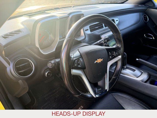 Used 2015 Chevrolet Camaro SS RWD image 12