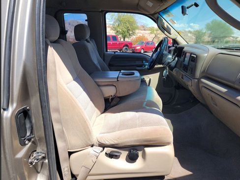 Used 2004 Ford F350 XL image 16