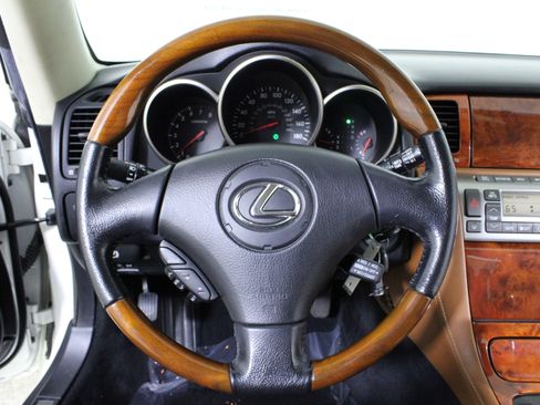 Used 2003 Lexus SC 430 image 17