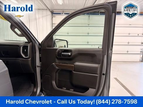 Used 2021 Chevrolet Silverado 1500 LT w/ Z71 Off-Road Package AWD/4WD image 10