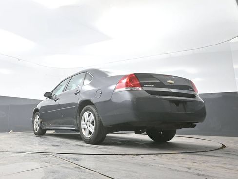 Used 2010 Chevrolet Impala LS FWD image 28