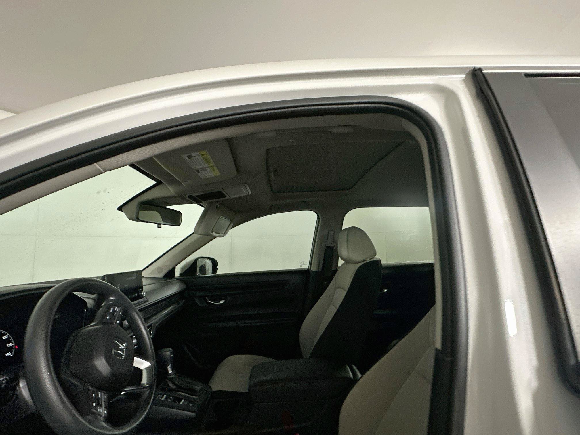 Used 2024 Honda CR-V EX image 25