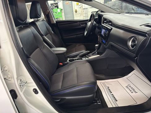 Used 2019 Toyota Corolla SE image 26