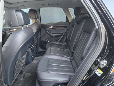 Used 2018 Audi Q5 2.0T Premium Plus w/ Premium Plus Package image 10